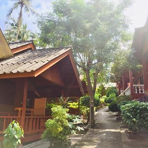 Save Bungalow Koh Tao